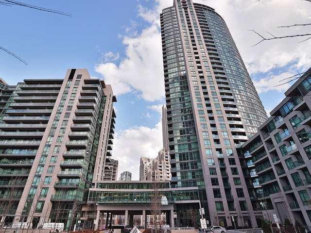 617 - 215 Fort York Blvd, Condo with 1 bedrooms, 1 bathrooms and 1 parking in Toronto ON | Image 3