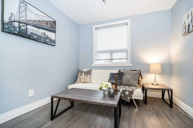 376 Brock Ave, House semidetached with 3 bedrooms, 2 bathrooms and 1 parking in Toronto ON | Image 8
