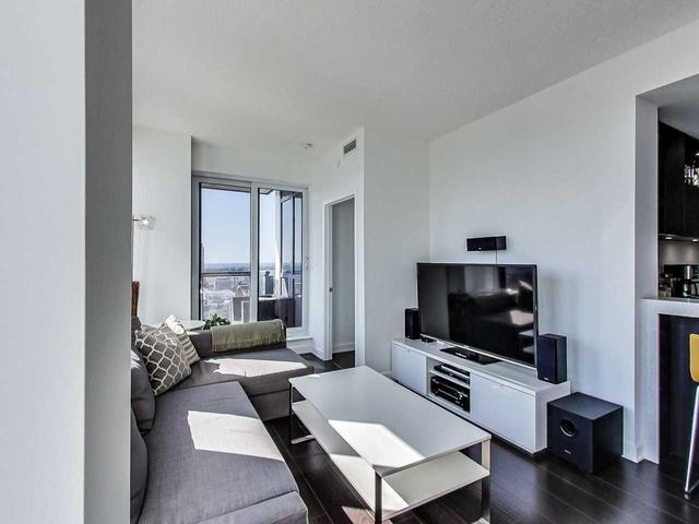 2502 - 55 Regent Park Blvd, Condo with 2 bedrooms, 2 bathrooms and 0 parking in Toronto ON | Image 12