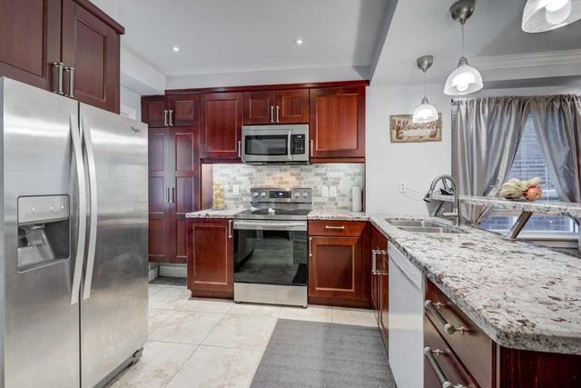 46 Nairn Ave, House detached with 3 bedrooms, 3 bathrooms and 2 parking in Toronto ON | Image 7