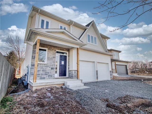 3352 Willguard Court, House detached with 3 bedrooms, 2 bathrooms and 7 parking in Niagara Falls ON | Image 35