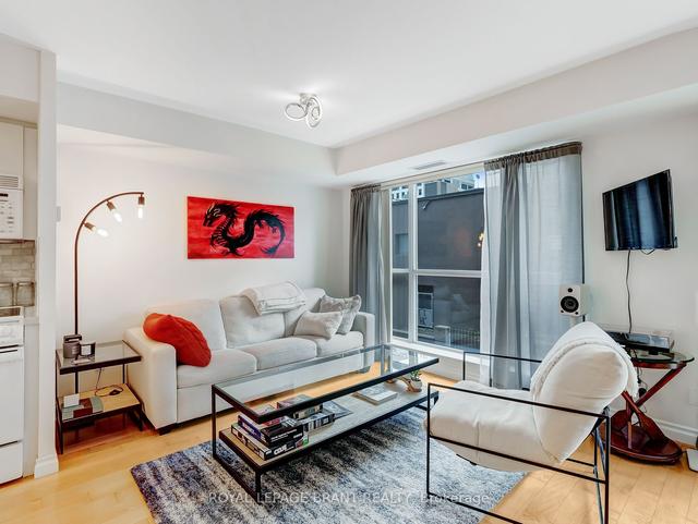 218 - 18 Beverley St, Condo with 1 bedrooms, 1 bathrooms and 1 parking in Toronto ON | Image 35