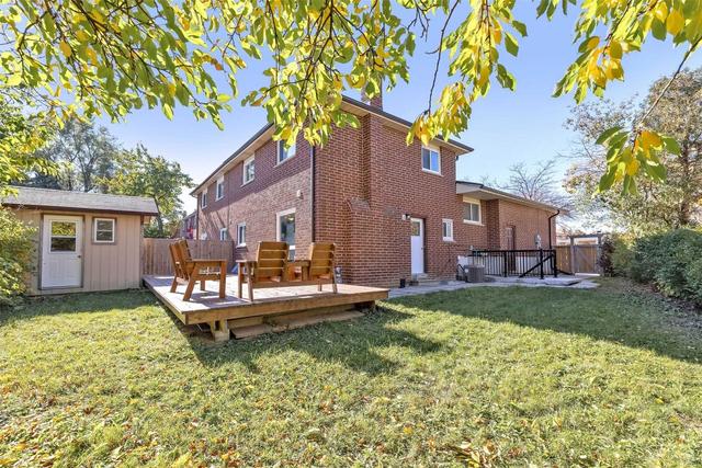 72 Madison St, House semidetached with 3 bedrooms, 1 bathrooms and 2 parking in Brampton ON | Image 7