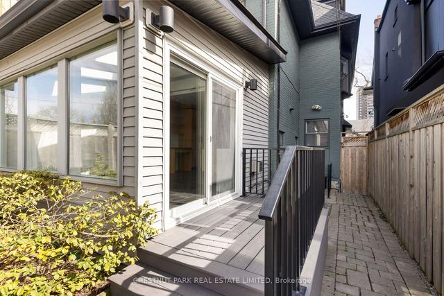 70 Roxborough St W, House semidetached with 4 bedrooms, 4 bathrooms and 2 parking in Toronto ON | Image 31