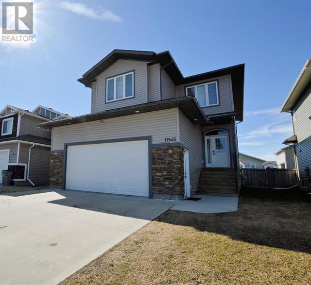 11545 73 Avenue, House detached with 3 bedrooms, 2 bathrooms and 4 parking in Grande Prairie AB | Card Image