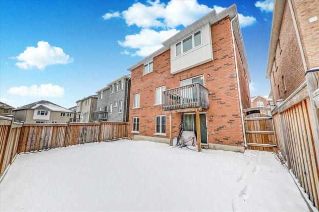 24 Malthouse Cres, House detached with 4 bedrooms, 4 bathrooms and 4 parking in Ajax ON | Image 22