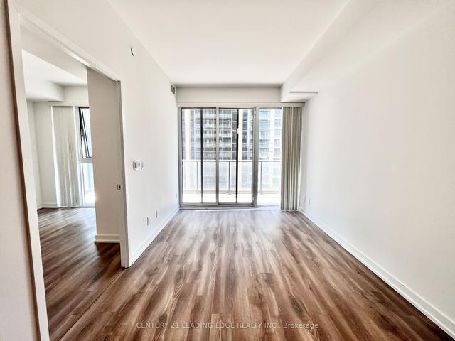808 - 20 Edward St, Condo with 2 bedrooms, 2 bathrooms and 1 parking in Toronto ON | Image 7