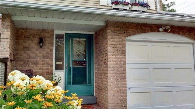 855 Hyland St, House attached with 3 bedrooms, 2 bathrooms and 4 parking in Whitby ON | Image 1