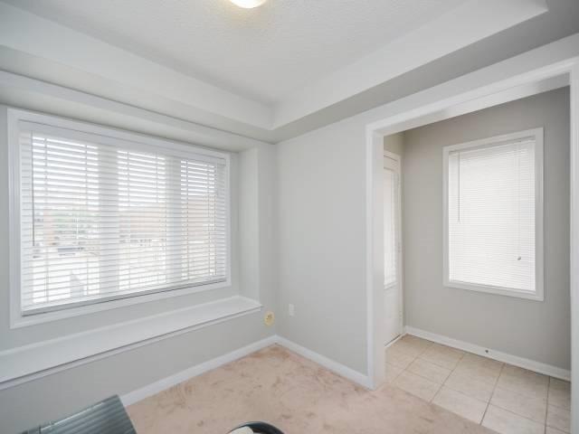24 - 50 Hillcrest Ave, Townhouse with 3 bedrooms, 3 bathrooms and 1 parking in Brampton ON | Image 3