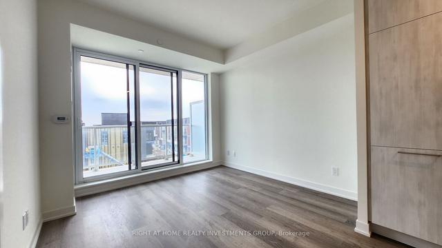 432 - 2 David Eyer Rd, Condo with 1 bedrooms, 2 bathrooms and 1 parking in Richmond Hill ON | Image 9