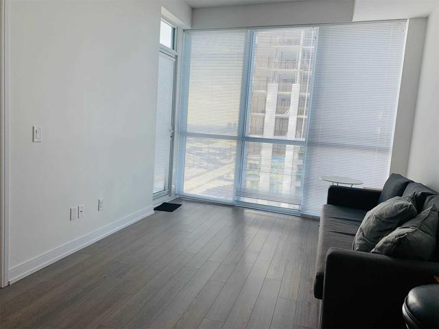 1801 - 20 Thomas Riley Rd, Condo with 1 bedrooms, 1 bathrooms and 1 parking in Toronto ON | Image 4