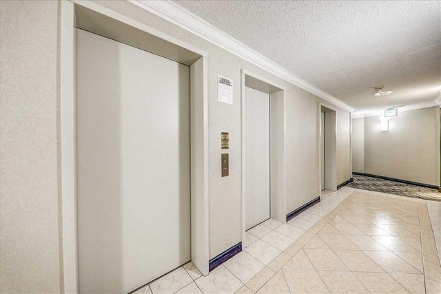 1515 - 330 Mccowan Rd, Condo with 2 bedrooms, 2 bathrooms and 1 parking in Toronto ON | Image 27