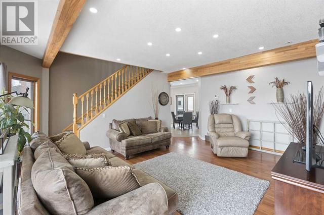 127 2nd Avenue W, House detached with 4 bedrooms, 2 bathrooms and 2 parking in Hussar AB | Image 6