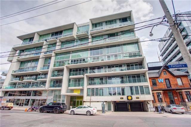 722 - 75 Portland St, Condo with 1 bedrooms, 2 bathrooms and 1 parking in Toronto ON | Image 1