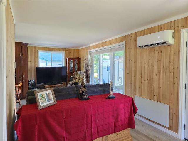 20929 Oliver Lane, House detached with 1 bedrooms, 1 bathrooms and 3 parking in South Glengarry ON | Image 8