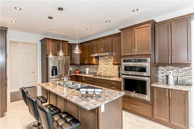7 Barrow Ave, House detached with 5 bedrooms, 6 bathrooms and 4 parking in Bradford West Gwillimbury ON | Image 7