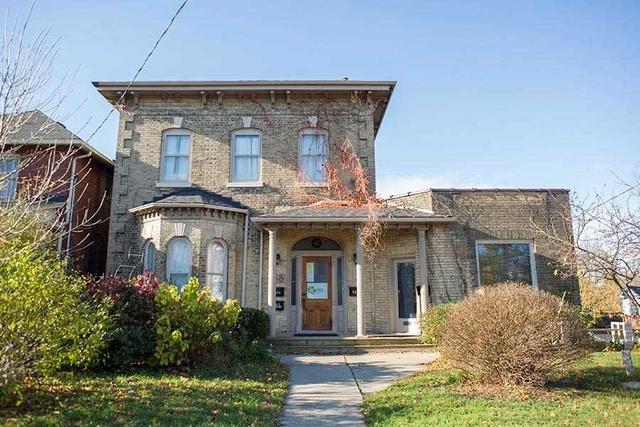 58 Brant Ave, House detached with 9 bedrooms, 4 bathrooms and 4 parking in Brantford ON | Image 1