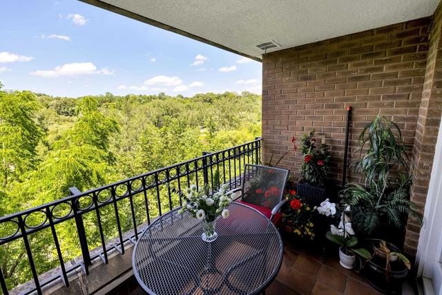 401 - 50 Old Mill Rd, Condo with 2 bedrooms, 2 bathrooms and 2 parking in Toronto ON | Image 22