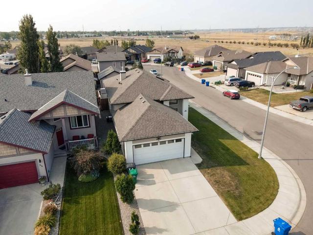 76 Jessie Robinson Close N, House detached with 4 bedrooms, 3 bathrooms and 4 parking in Lethbridge AB | Image 48