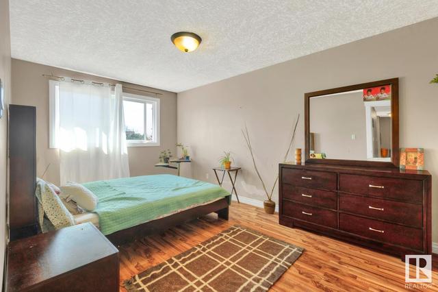 301 - 10949 109 St Nw, Condo with 2 bedrooms, 1 bathrooms and 1 parking in Edmonton AB | Image 26