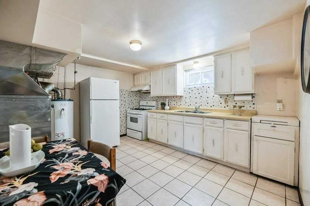 79 East 16th St, House detached with 3 bedrooms, 2 bathrooms and 3 parking in Hamilton ON | Image 20