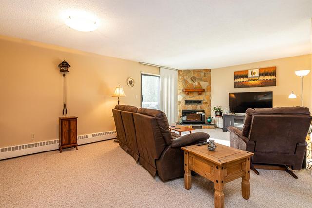 207 - 91 Cosgrove Crescent, Condo with 2 bedrooms, 1 bathrooms and 1 parking in Red Deer County AB | Image 1