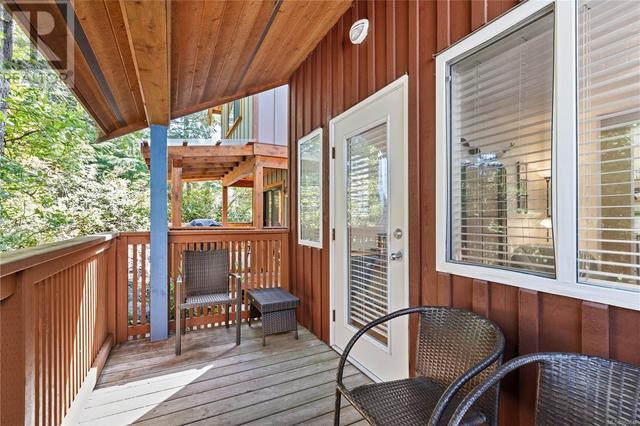 1027 Tyee Terr, House detached with 1 bedrooms, 1 bathrooms and 1 parking in Ucluelet BC | Image 16