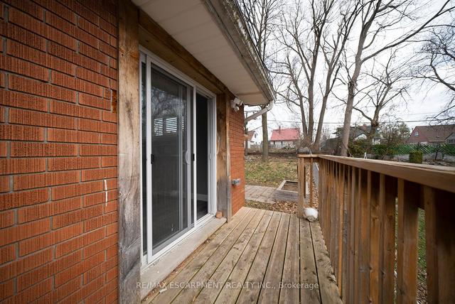 76 Glenview Ave, House detached with 3 bedrooms, 1 bathrooms and 2 parking in Cambridge ON | Image 9