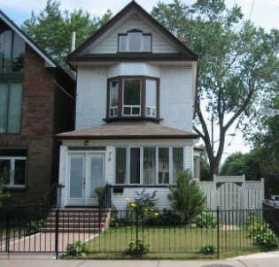 79 First Ave, House detached with 4 bedrooms, 4 bathrooms and 4 parking in Toronto ON | Image 1