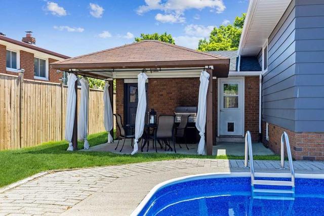 285 Celtic Dr, House detached with 3 bedrooms, 2 bathrooms and 5 parking in Hamilton ON | Image 25