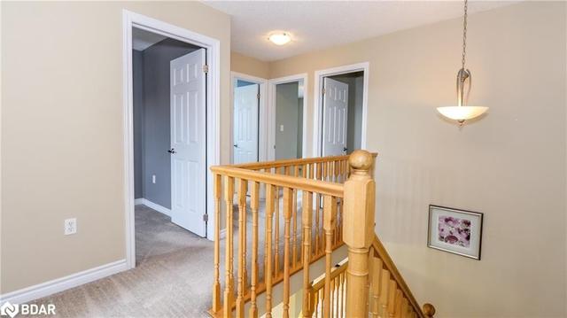 61 Summerset Dr, House detached with 4 bedrooms, 4 bathrooms and 6 parking in Barrie ON | Image 11