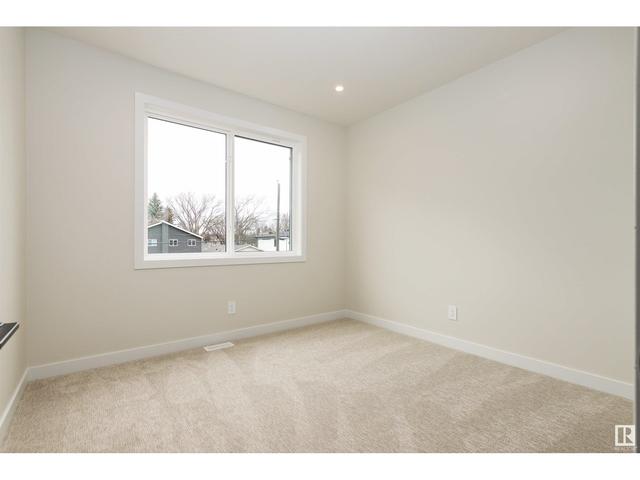8550 79 Av Nw, House detached with 3 bedrooms, 2 bathrooms and 2 parking in Edmonton AB | Image 33