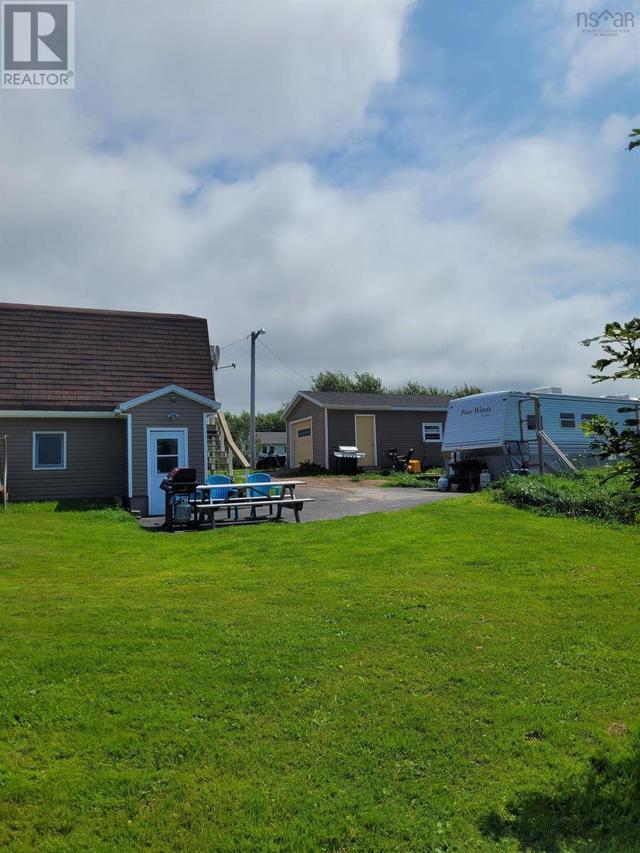12731 Cabot Trail, House detached with 3 bedrooms, 1 bathrooms and null parking in Inverness, Subd. A NS | Image 6