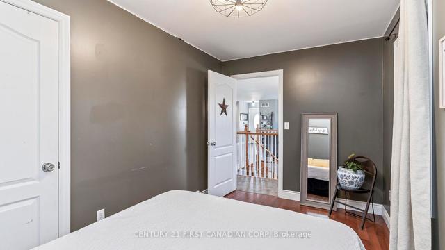 108 Main St, House detached with 2 bedrooms, 2 bathrooms and 12 parking in Southwest Middlesex ON | Image 10