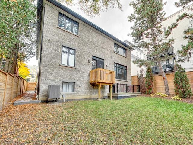 523 Vesta Dr, House detached with 4 bedrooms, 7 bathrooms and 6 parking in Toronto ON | Image 33