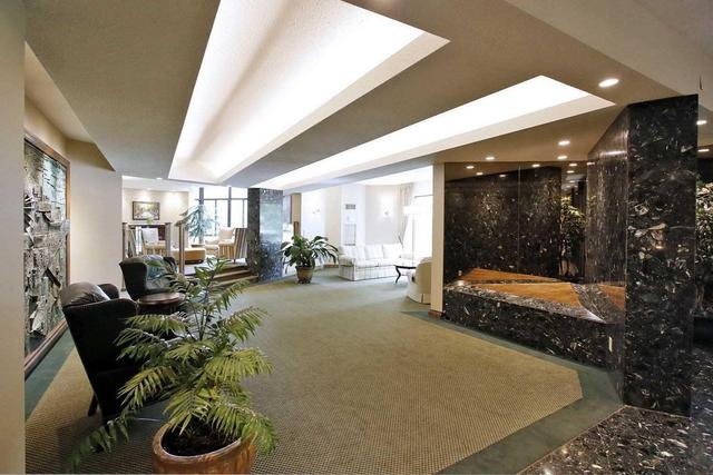 1612 - 2000 Islington Ave, Condo with 2 bedrooms, 3 bathrooms and 2 parking in Toronto ON | Image 6