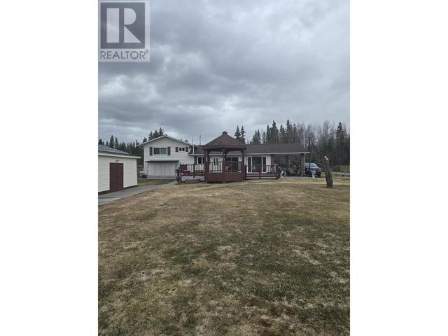 5465 Bendixon Road, House detached with 3 bedrooms, 2 bathrooms and null parking in Fraser Fort George D BC | Image 5