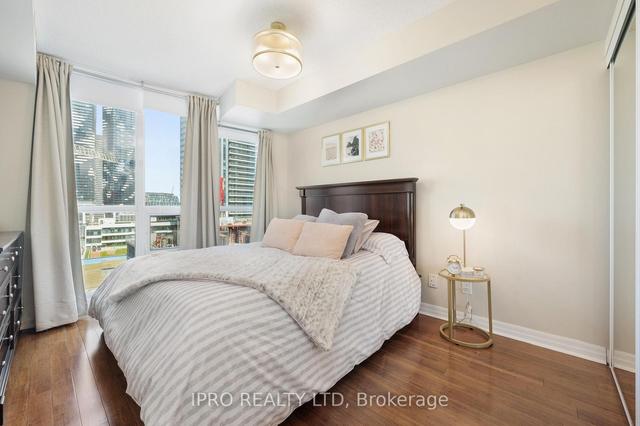 1206 - 16 Yonge St, Condo with 1 bedrooms, 2 bathrooms and 1 parking in Toronto ON | Image 8