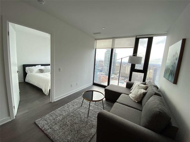 2511 - 188 Cumberland St, Condo with 1 bedrooms, 1 bathrooms and null parking in Toronto ON | Image 6
