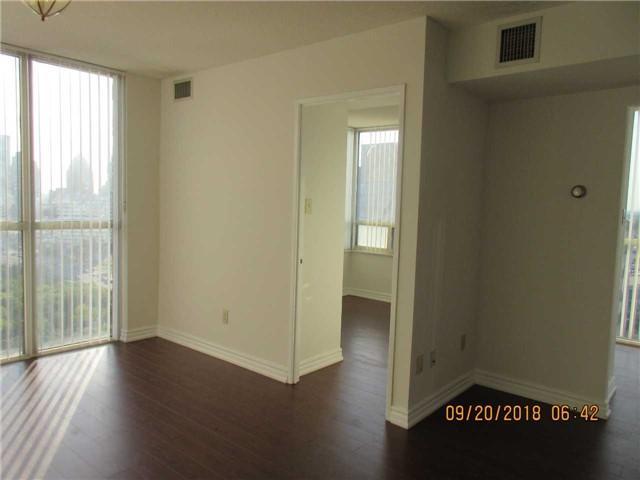2104 - 265 Enfield Pl, Condo with 2 bedrooms, 2 bathrooms and 1 parking in Mississauga ON | Image 18