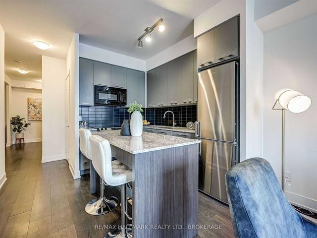 1606 - 9471 Yonge St, Condo with 1 bedrooms, 2 bathrooms and 1 parking in Richmond Hill ON | Image 11
