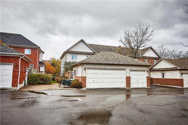 347 John West Way, Townhouse with 3 bedrooms, 3 bathrooms and 2 parking in Aurora ON | Image 4