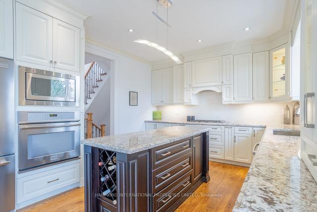 256 Grenview Blvd S, House detached with 4 bedrooms, 6 bathrooms and 5 parking in Toronto ON | Image 19