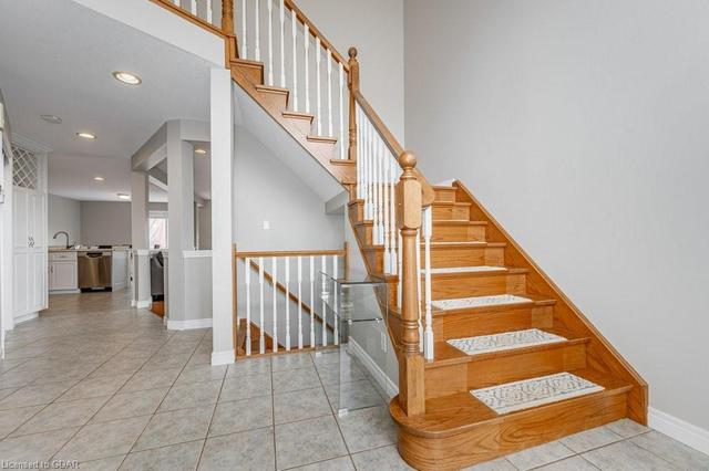 50 Clythe Creek Drive, House detached with 3 bedrooms, 3 bathrooms and 4 parking in Guelph ON | Image 27