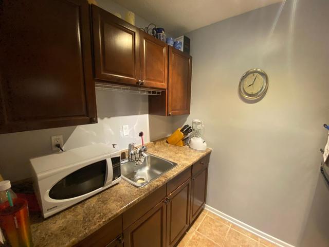 201 - 4512 75 Street Nw, Condo with 1 bedrooms, 1 bathrooms and 1 parking in Calgary AB | Image 10