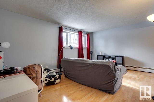 3 - 10730 84 Av Nw, Condo with 1 bedrooms, 1 bathrooms and 1 parking in Edmonton AB | Image 10