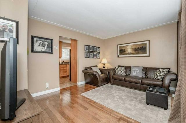 46 Campbell Ave, House detached with 2 bedrooms, 1 bathrooms and 1 parking in Hamilton ON | Image 37