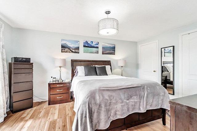 2 Harridine Lane, Townhouse with 3 bedrooms, 2 bathrooms and 2 parking in Ajax ON | Image 9