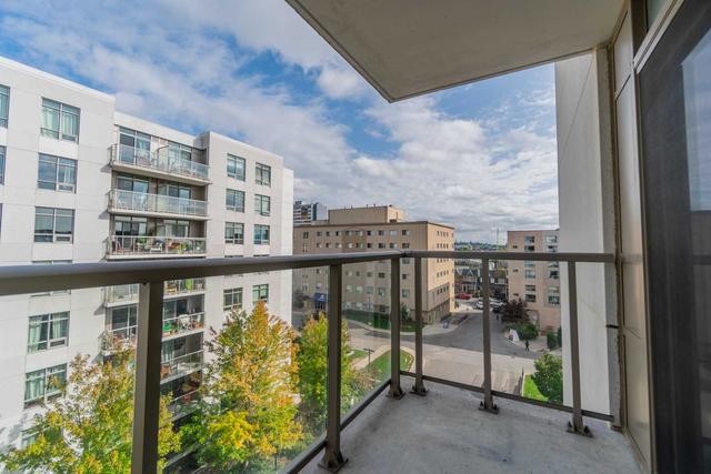 621 - 812 Lansdowne Ave, Condo with 2 bedrooms, 1 bathrooms and 1 parking in Toronto ON | Image 11