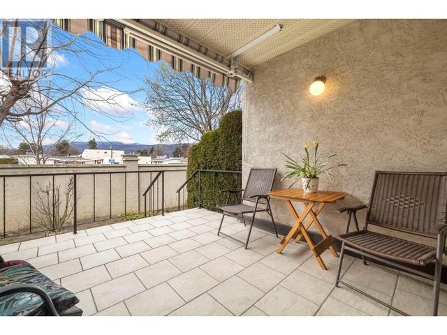 80 - 2200 Gordon Drive, House attached with 3 bedrooms, 3 bathrooms and 1 parking in Kelowna BC | Image 27
